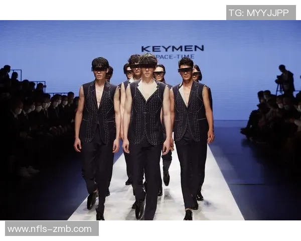 西装杀出新风尚足球巨星赛场外尽显绅士优雅魅力